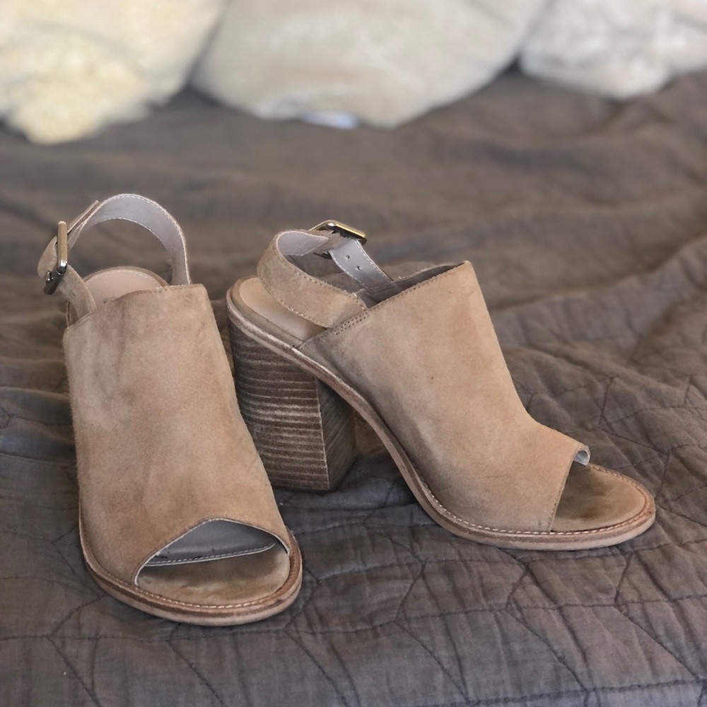 Steve Madden block heel sandals